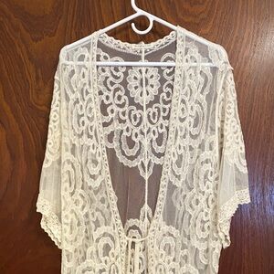 Do everything in love women’s one size kimono